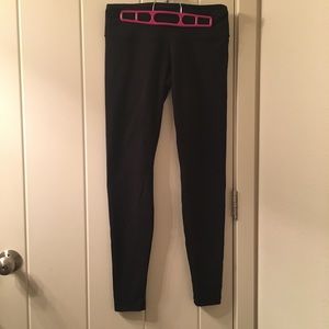 Lululemon leggings size 8